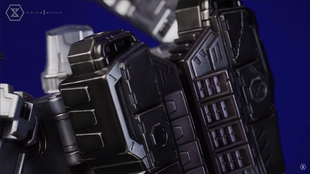 Prime 1 Studio War For Cybertron Optimus Prime And Megatron Statutes  (32 of 97)